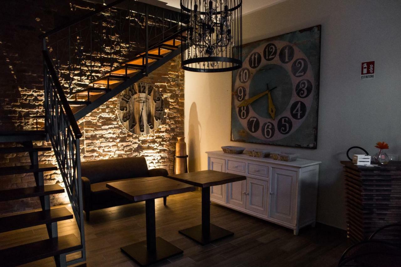 L'Infinito Residence Castelvetro Piacentino Εξωτερικό φωτογραφία